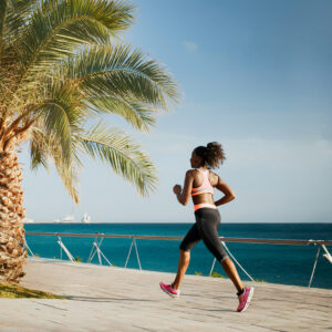 Sport im Urlaub, so bleibst du fit und genießt deine Auszeit